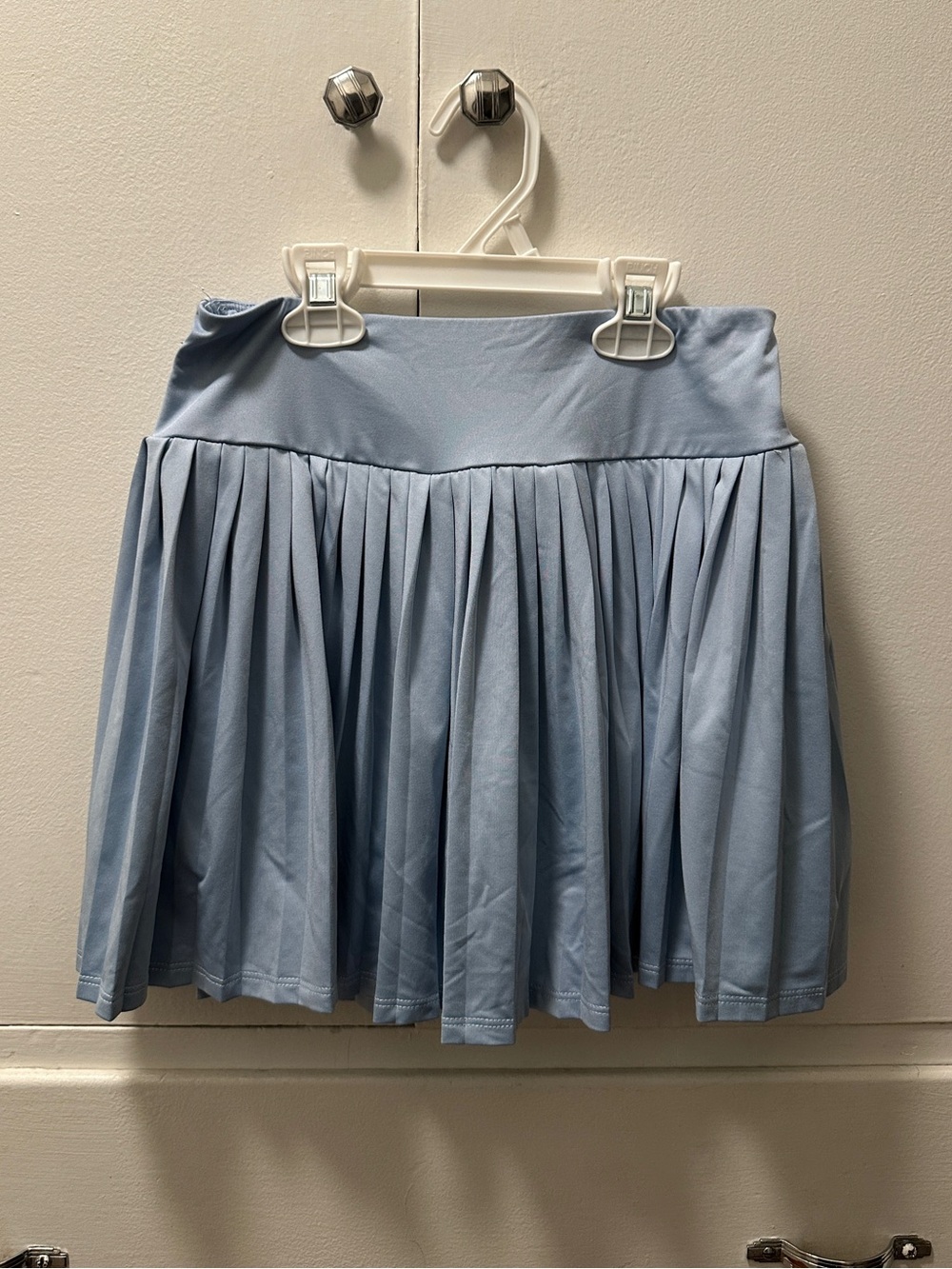 art & class baby blue pleated athletic skort - girls large (10/12)